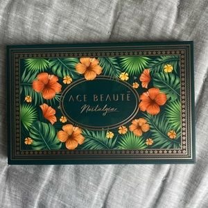 Ace Beaute Eye shadow palette